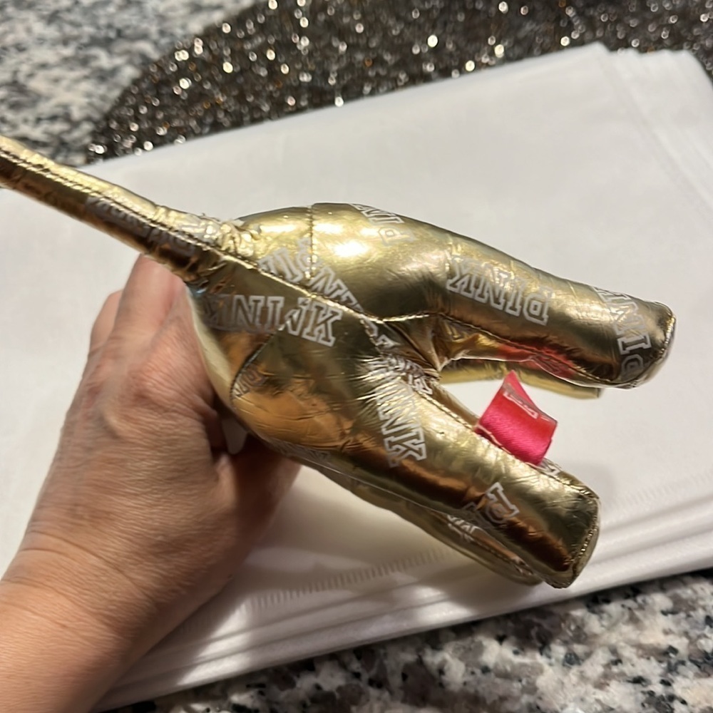 PINK VS Victoria’s Secret gold collection pup - Picture 5 of 8